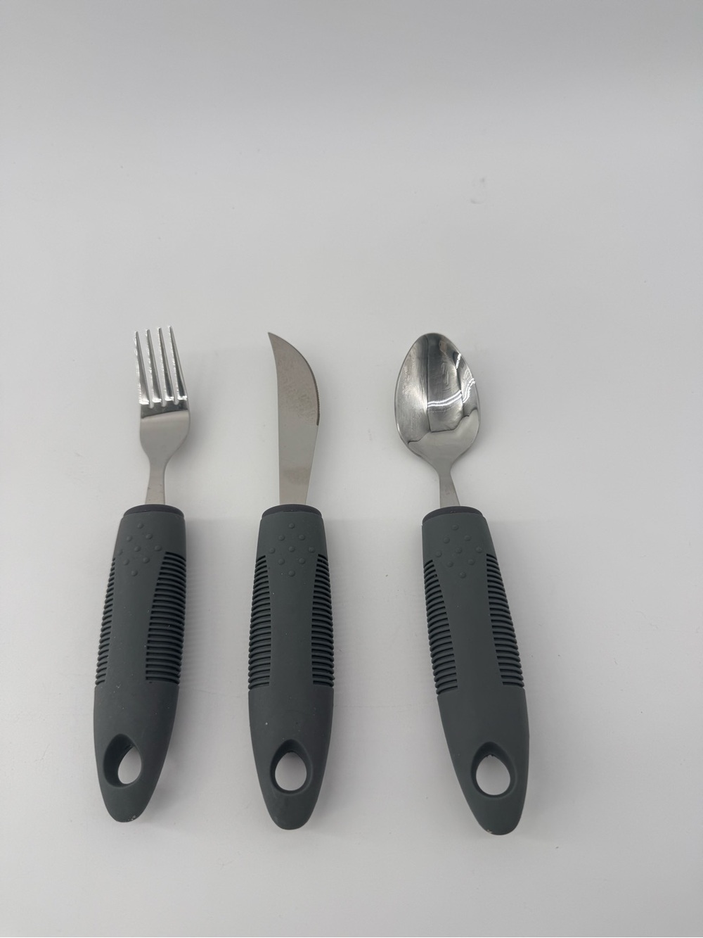 Gray Non-Slip Handle Flatware Set - 3 Piece